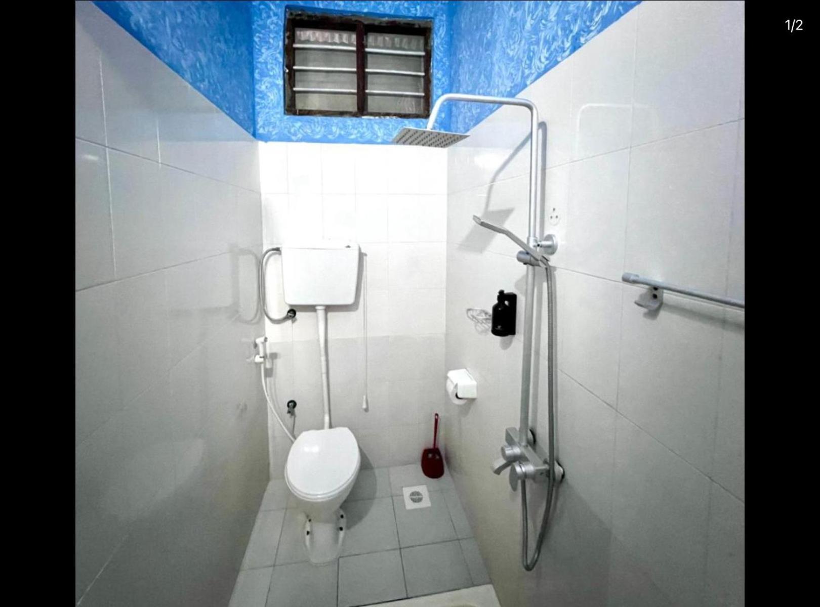Barabara House Bed & Breakfast จัมเบียนี ภายนอก รูปภาพ